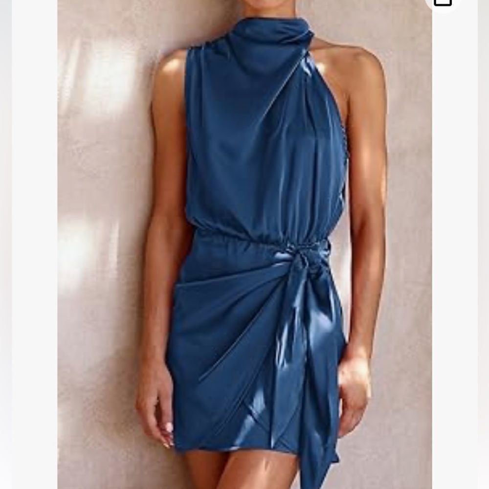 Brand new with Tags Pretty Garden Blue Satin Faux Wrap Dress Size Small